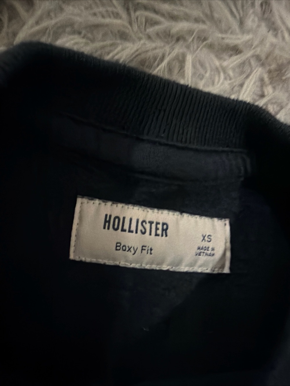 Hollister Mickey Mouse Alpine Club Disney Men's  Sweatshirt Size XS - Picture 2 of 3